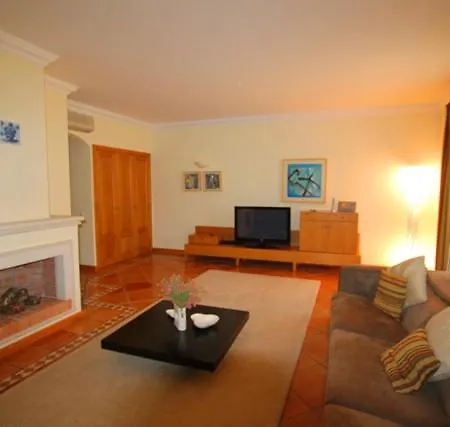 Vale Do Garrao Sleeps 4 Air Con Wifi キンタ・ド・ラーゴ